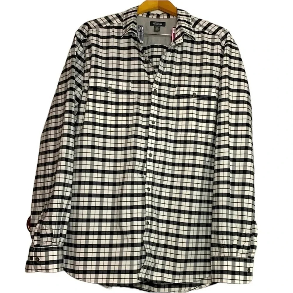Men’s Kenneth Cole button down shirt